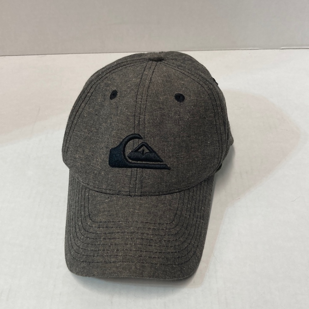 Quicksilver Gray Hat Cap